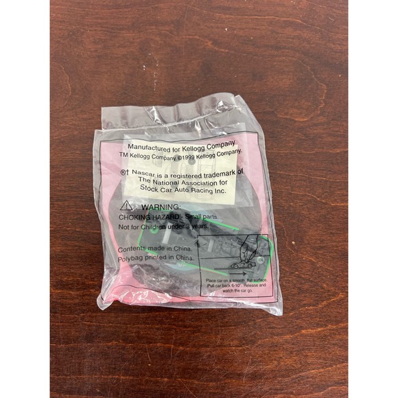 Vintage New in bag Kellogg's Nascar Apple Jacks Pull 'n Go Car 1999 #5 - Picture 2 of 3